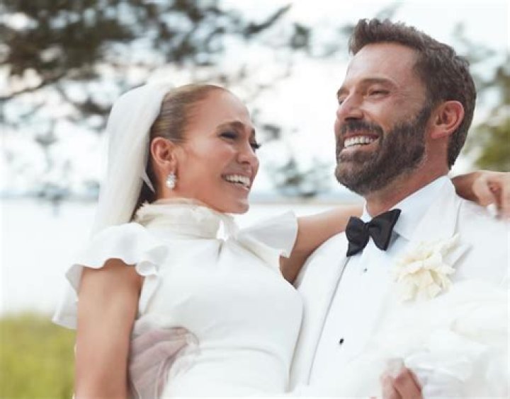 Ben Affleck's Spouse: A Deep Dive into His Life and Relationships