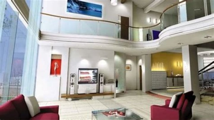 Exploring Michael Rubin's House: A Peek Inside the Abode of a Business Mogul